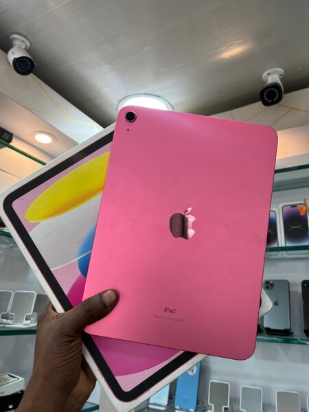 iPad 10ème génération 64Gb disponible