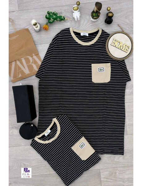 T-shirt rayé à poche chic