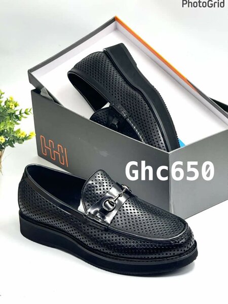 Classical black  shoes 