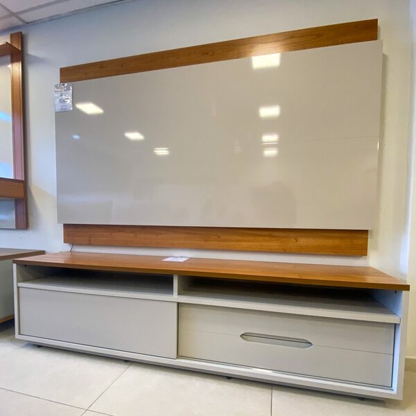 Meuble TV mural moderne