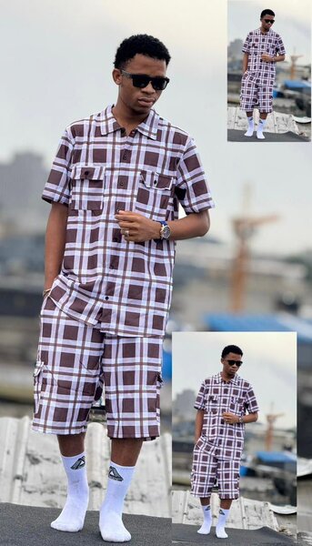 Chemise et Short à Carreaux Homme