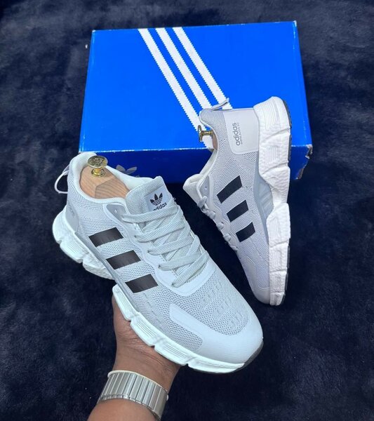 Baskets Adidas