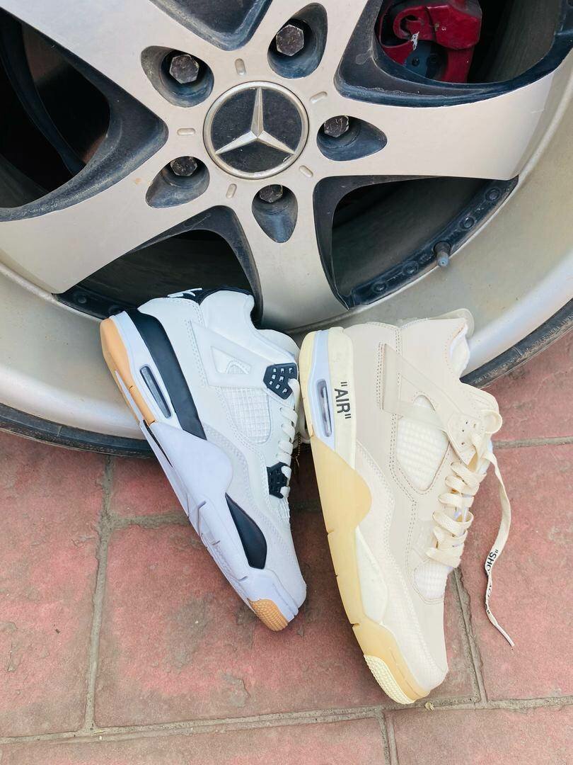 jordan 4 skeakers