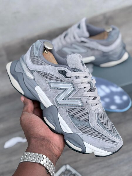 Baskets New Balance 9060