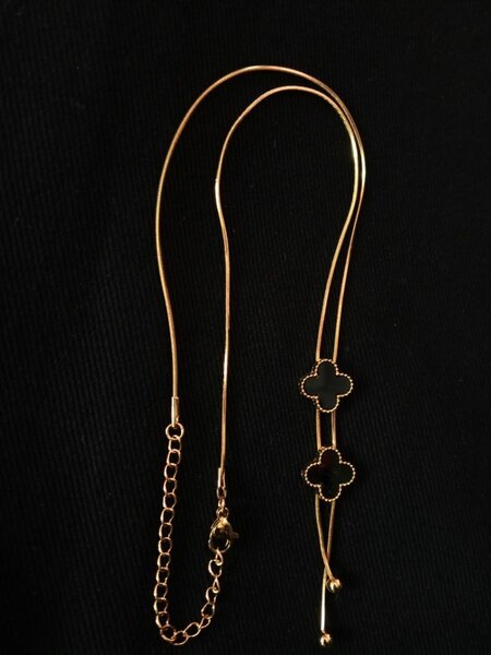 Ladies fancy necklace