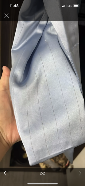 Продается новый вечерний костюм