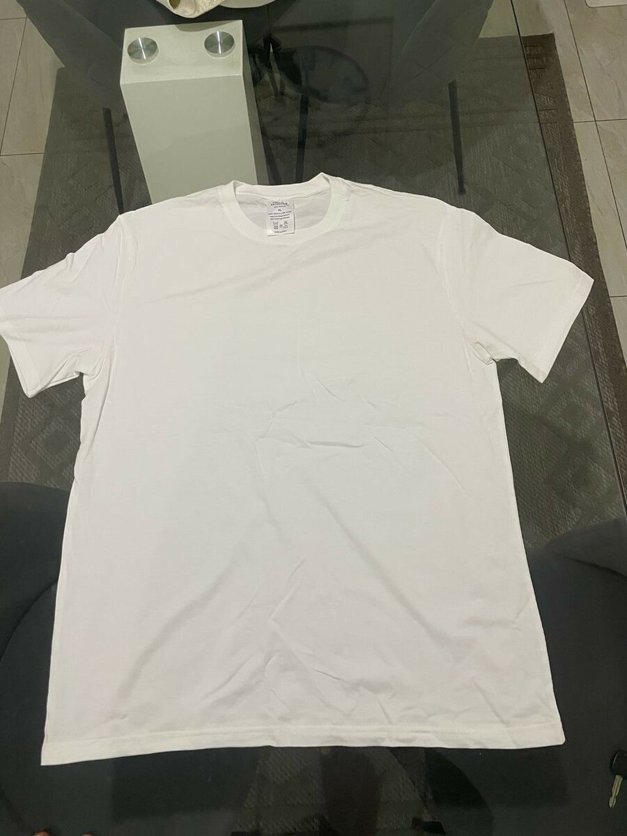 TEE SHIRT NEUTRE NO NAME