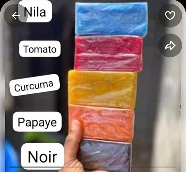 Savon naturel coloré