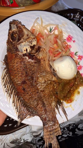 Plat de poisson grillé
