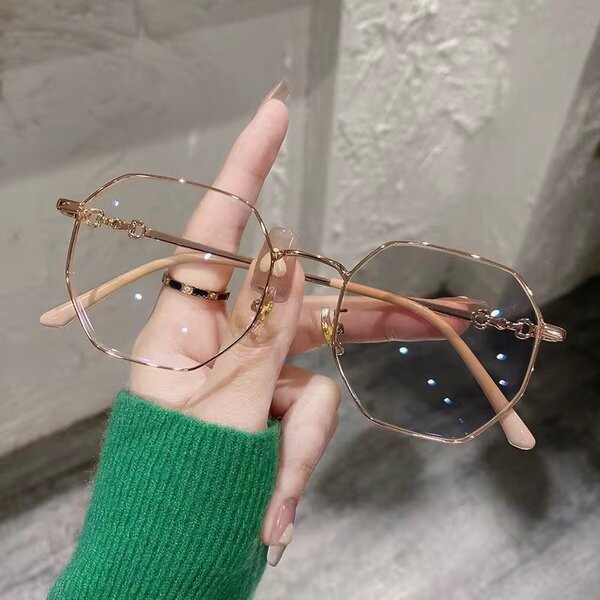 Lunettes de soleil élégantes pour femmes