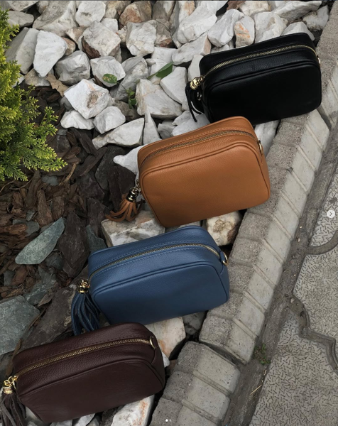 сумки разных цветов