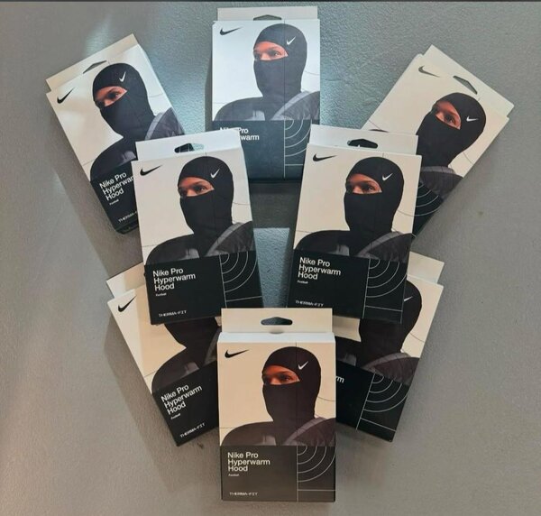 Nike Pro Hyperwarm Hood