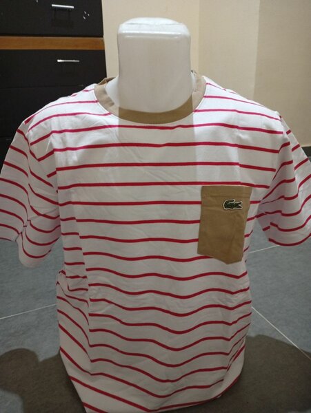 T-shirt rayé à poche pour homme