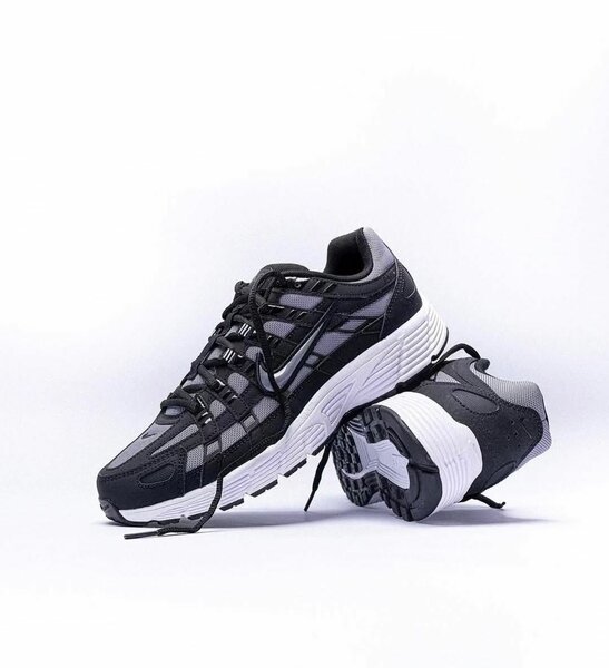Nike p-6000