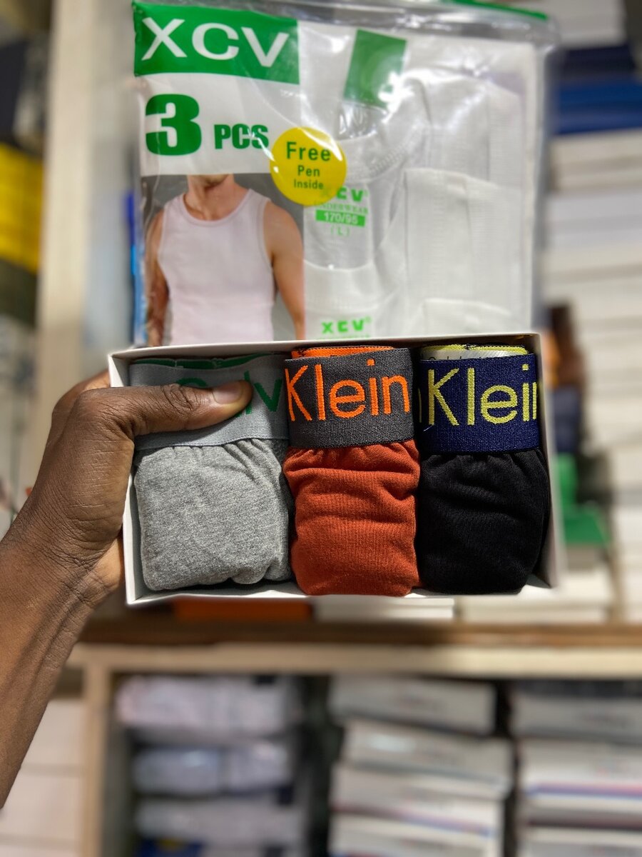 Lot de 3 boxers et 3lot debard