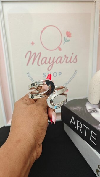 Bracelet en argent stylé