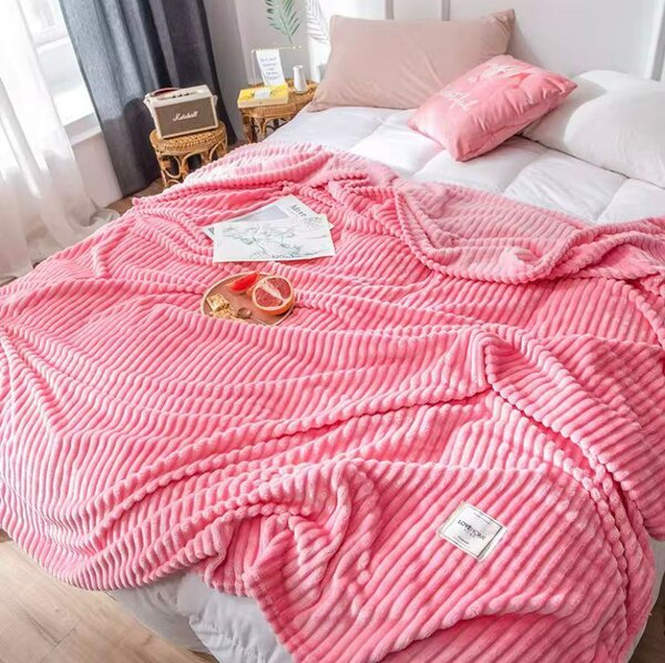 Couverture douce en flanelle rose