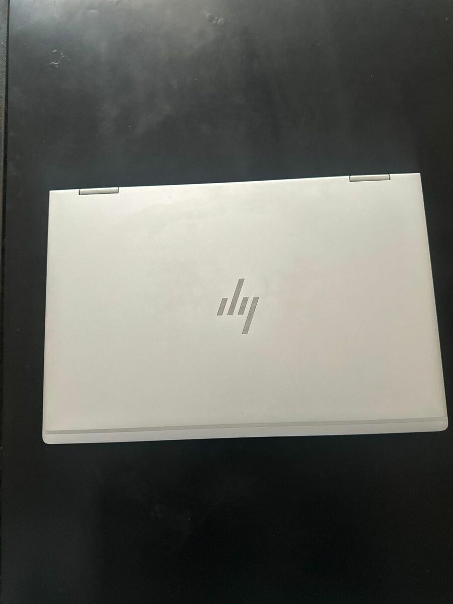 HP Laptop Écran Full HD