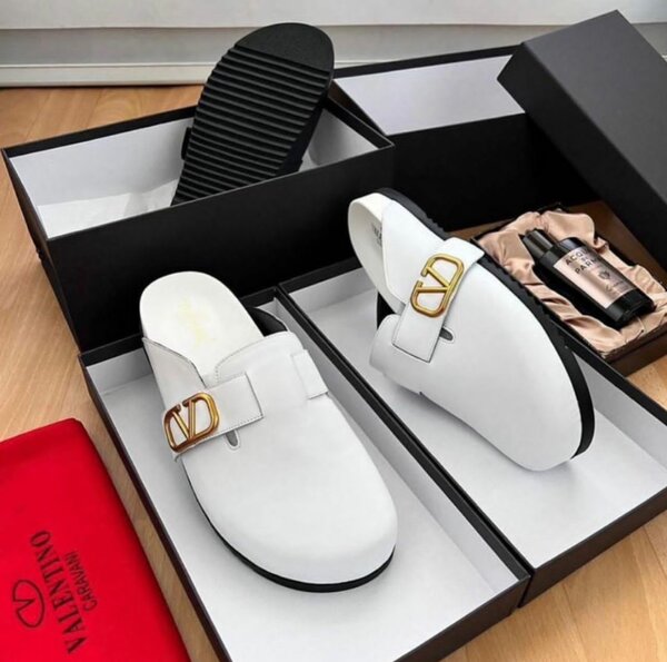 Sandales blanches élégantes