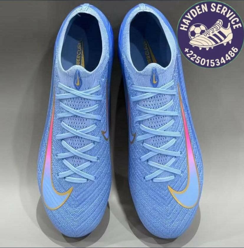 Chaussures de Football Performantes