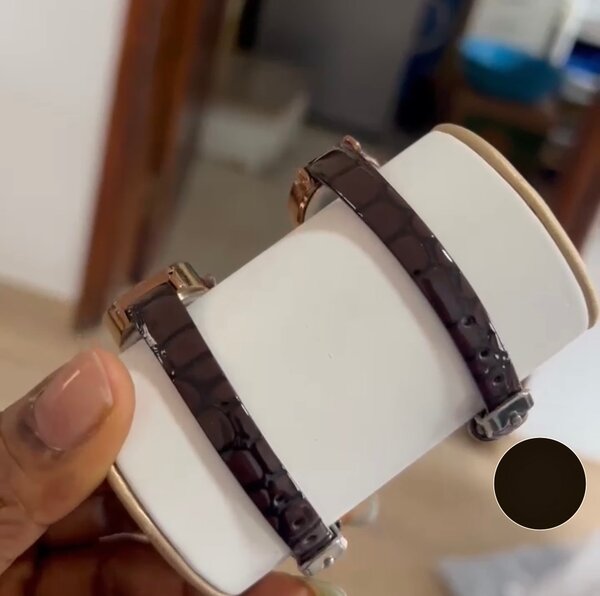 Montres élégantes bracelet cuir