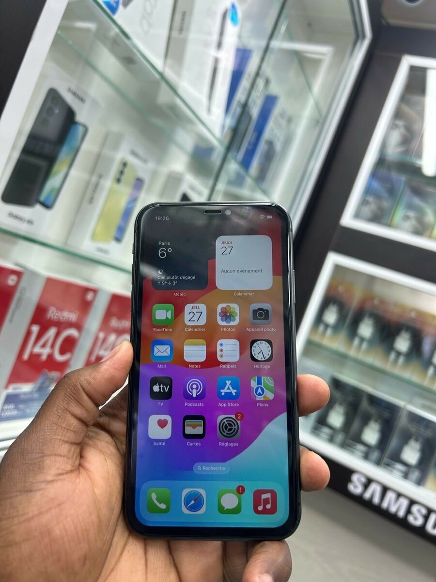 iPhone 11 simple