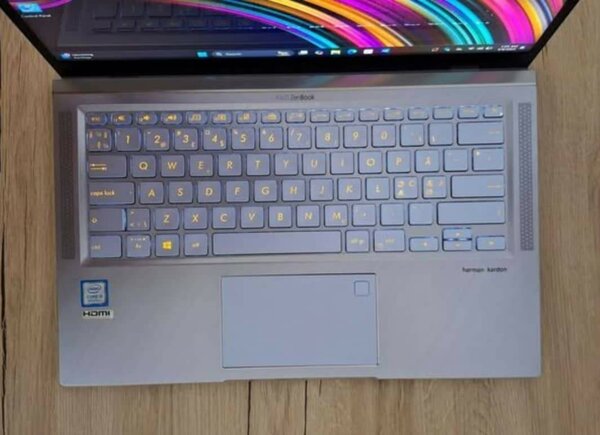 Ordinateur Portable Puissant Ultra-Fin