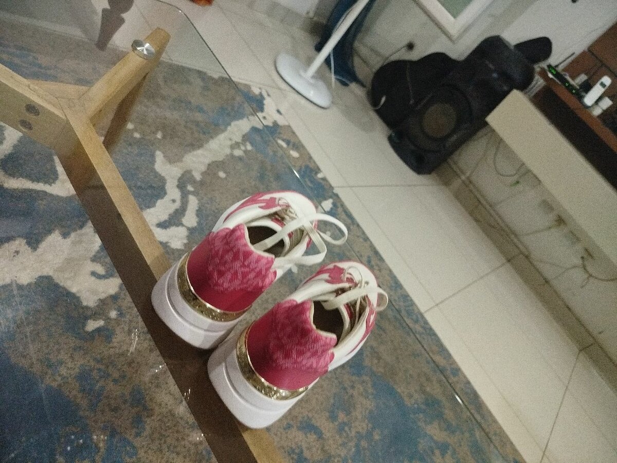 Baskets à lacets bicolores