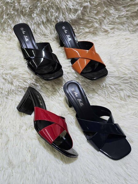 Sandales à talons élégantes