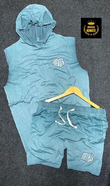 Ensemble sport sans manches