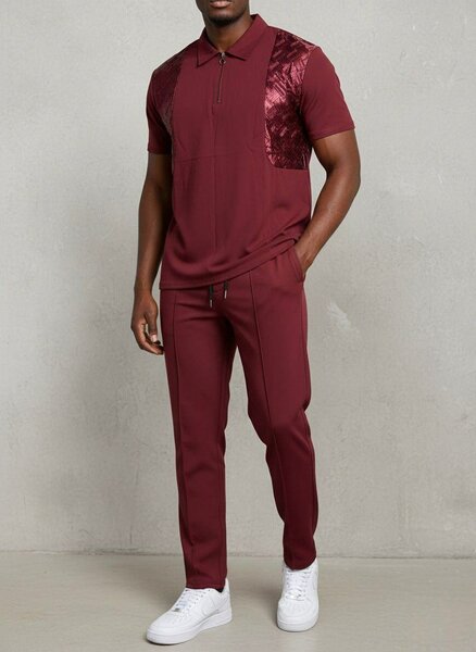 Ensemble sportif moderne homme