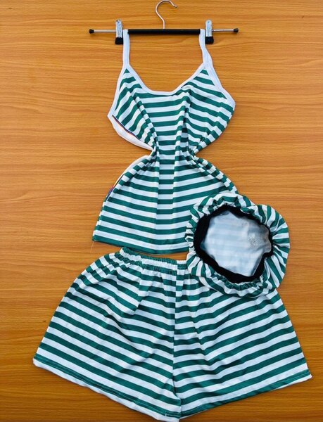 Pyjama femme haut et short