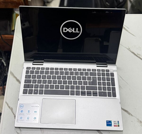 Laptop Dell Inspiron 15