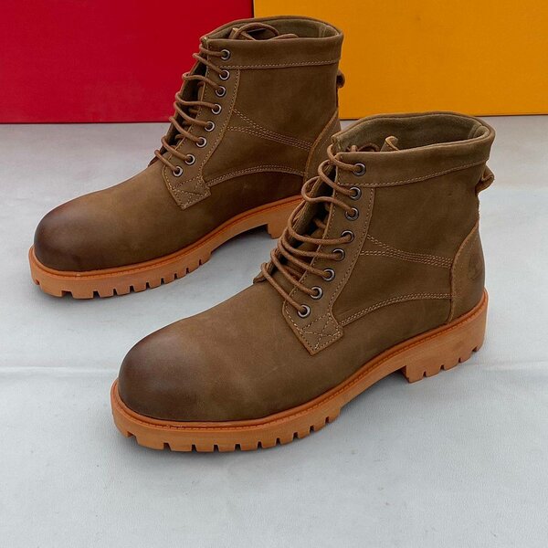 High quality leather fashion boots
