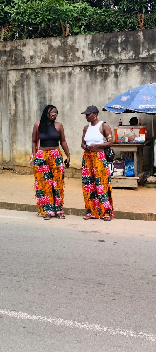Pantalons larges imprimés africains