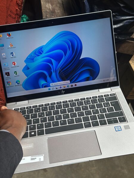 Ordinateur Portable HP Élégant