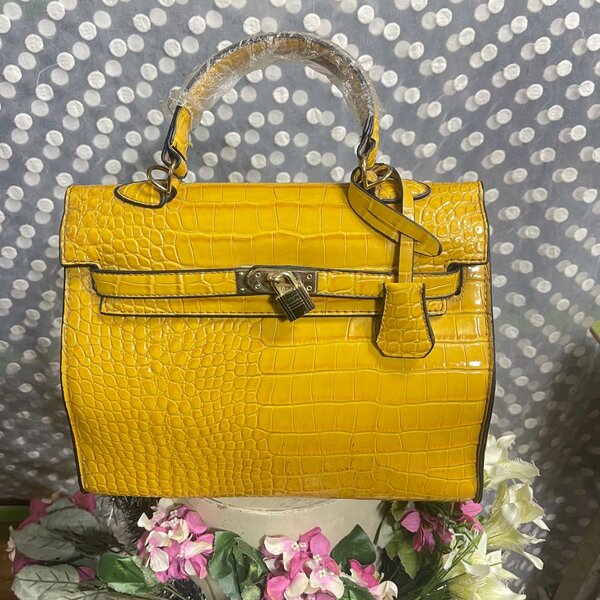 Sac à main en cuir crocodile