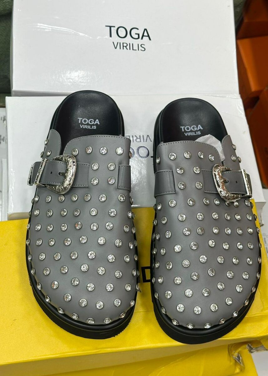 Mocassins Toga Virilis Élégants