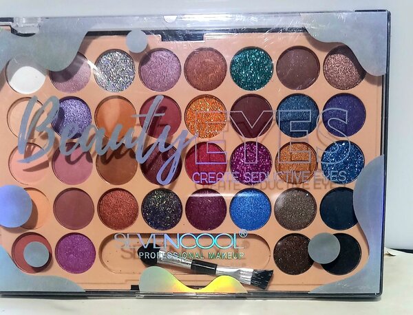 Palette  fard à paupières