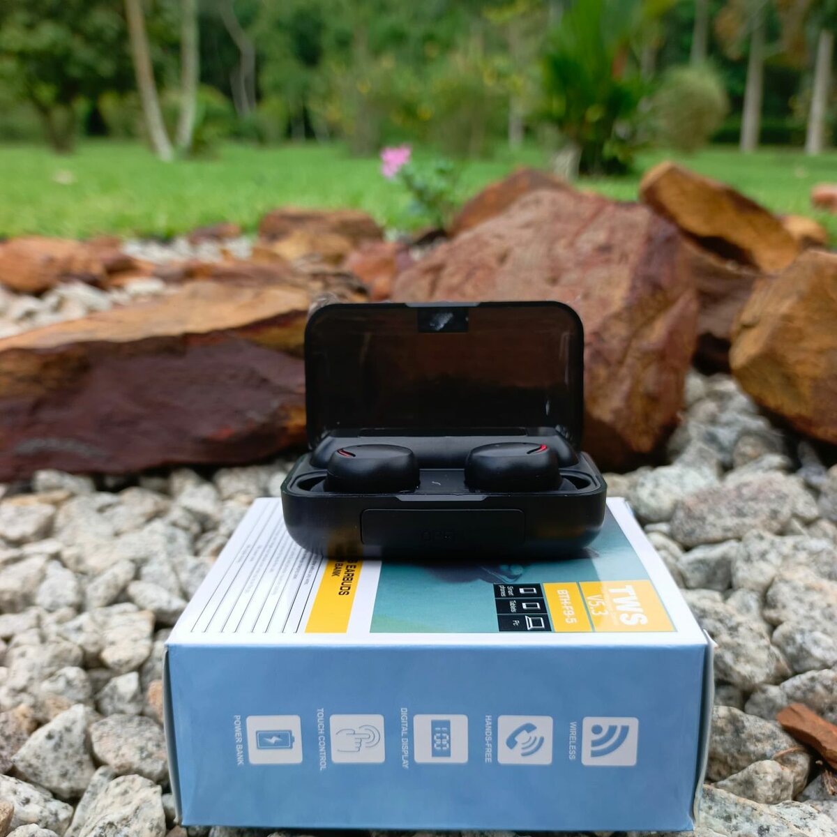 Écouteurs sans fil LED F9