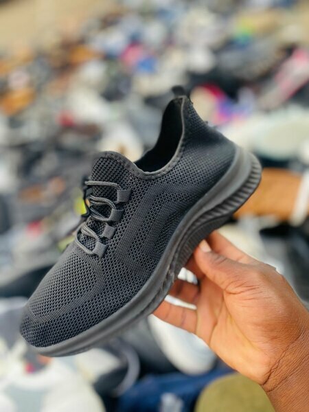 Baskets noires homme