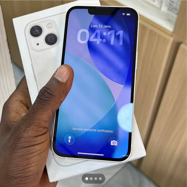 Apple iPhone 14 blanc