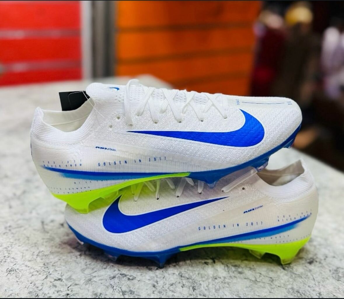 Chaussures de Football Légères