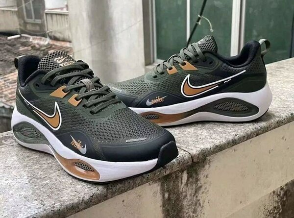 Chaussures Nike pour homme - Vert et blanc