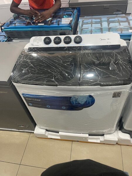 Machine à laver chemi automatique midea