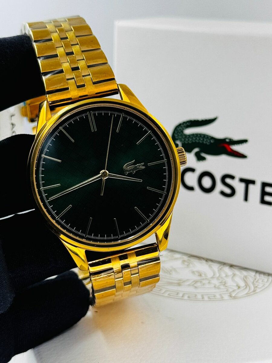 Montre élégante Lacoste