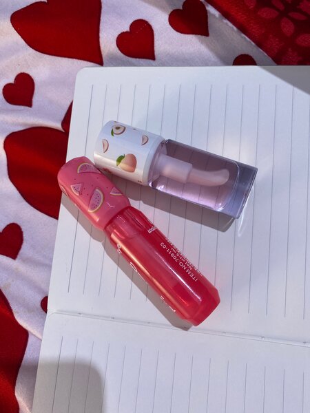 Gloss à lèvres fruité