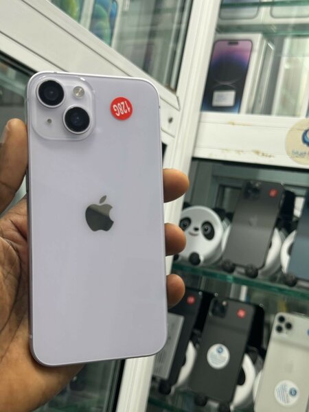 iphone 14 128g très propre