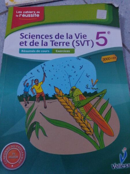 Livre scolaire SVT 5e