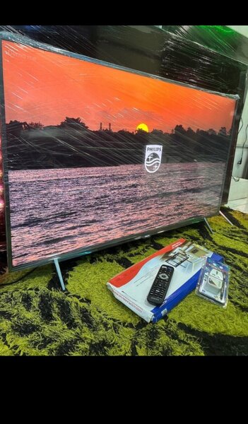 50inches full digital satellite android 4k smart Phillips tv